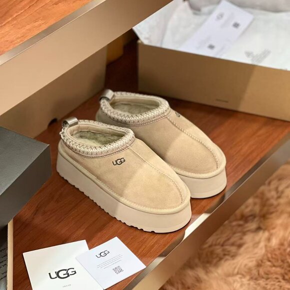 UGG Tazz Platform Slippers Chestnut - Picture 2 of 9